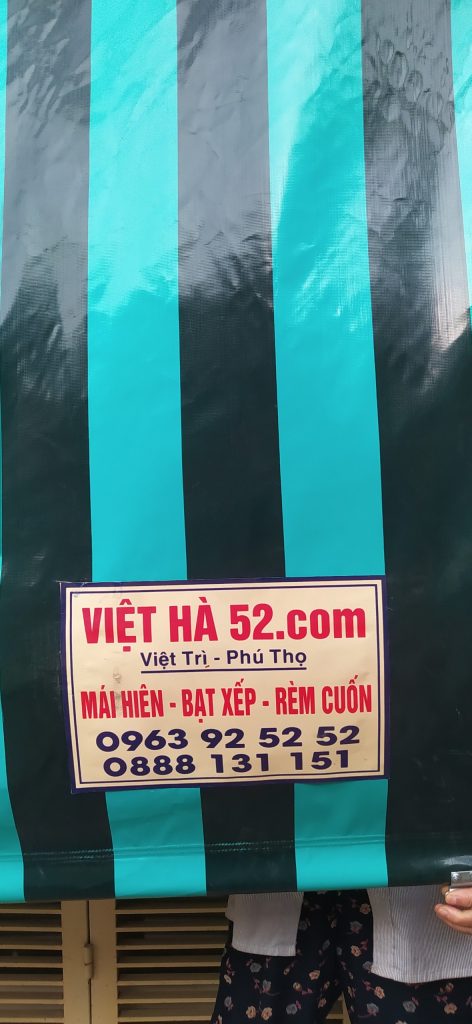 Bạt cuốn che nắng